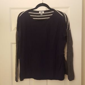 Old navy sweater